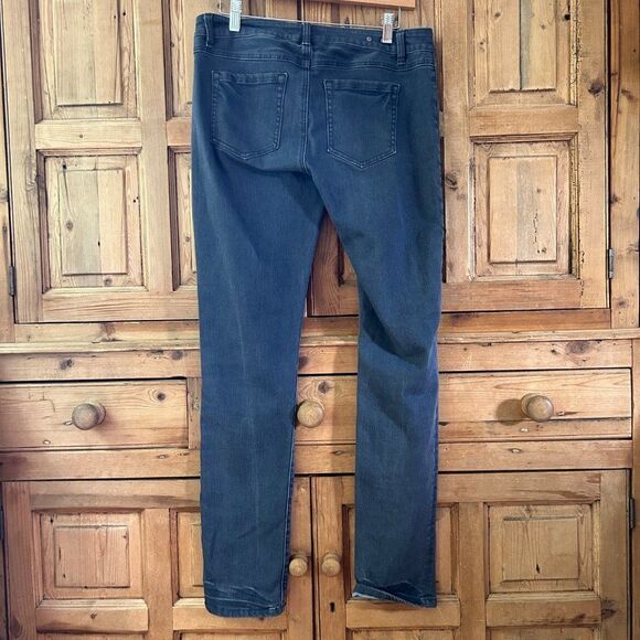 CAbi 4 Gray Slim‎ Skinnier Leg Boyfriend Jeans - Picture 5 of 6